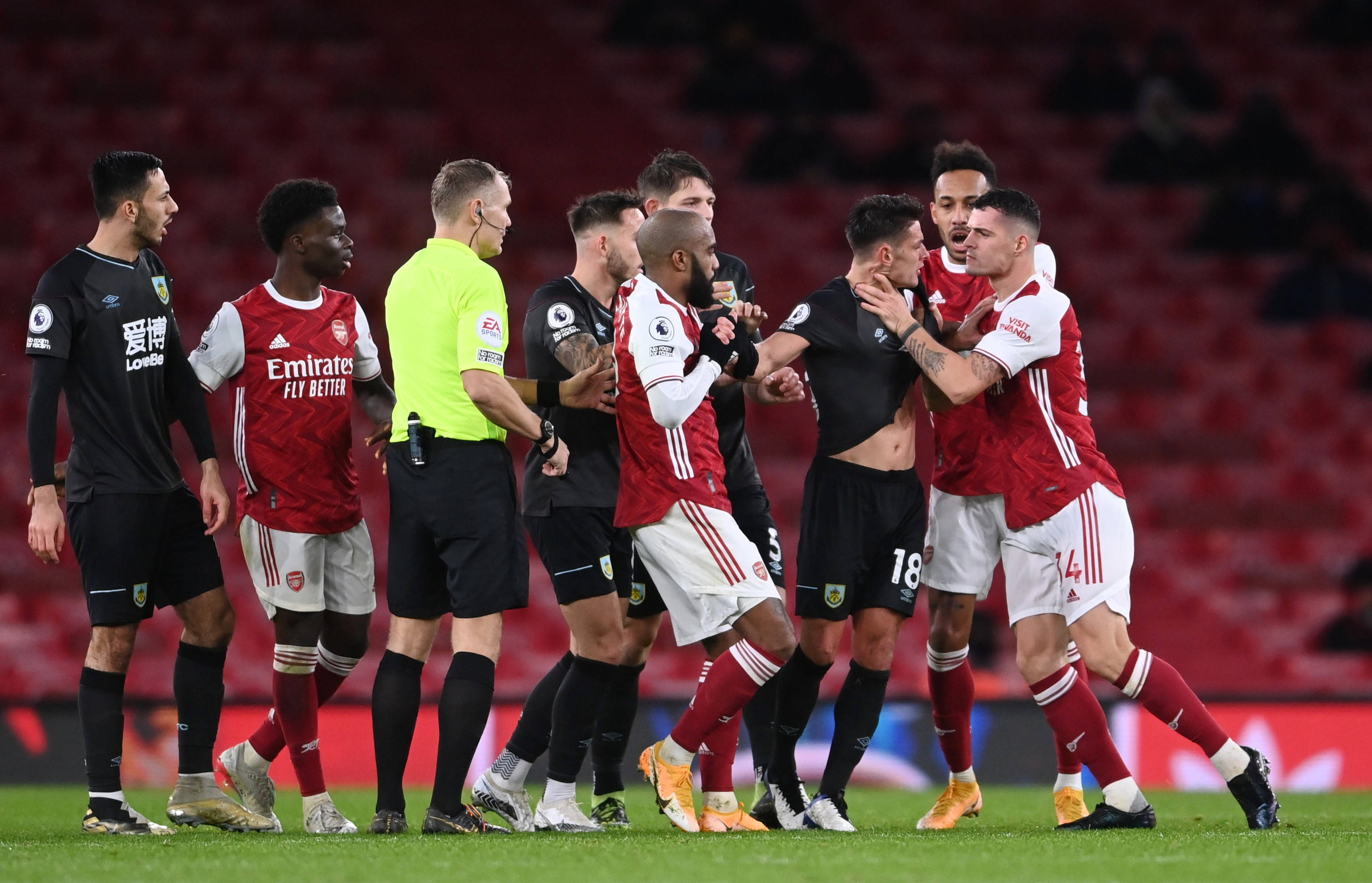 阿斯报的态 阿斯报的态