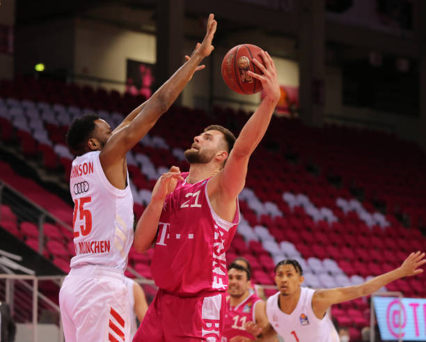 西蒙尼来说 西蒙尼来说